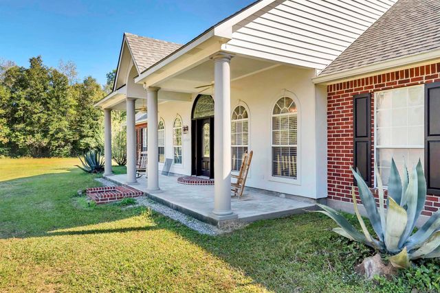 22524 La Hwy 42, Livingston, LA 70754