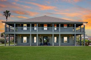 488 Margo Lane, Port Aransas, TX 78373
