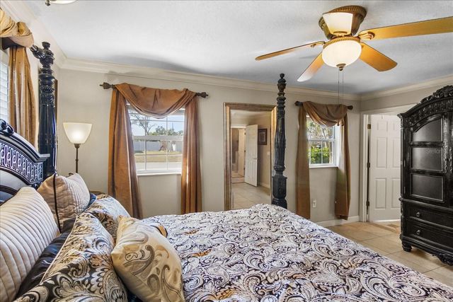 5507 AMERICA DRIVE, Sarasota, FL 34231