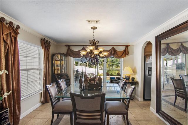 5507 AMERICA DRIVE, Sarasota, FL 34231