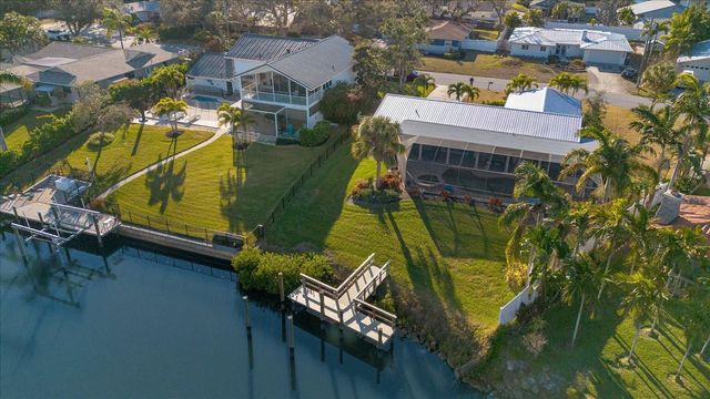 5507 AMERICA DRIVE, Sarasota, FL 34231