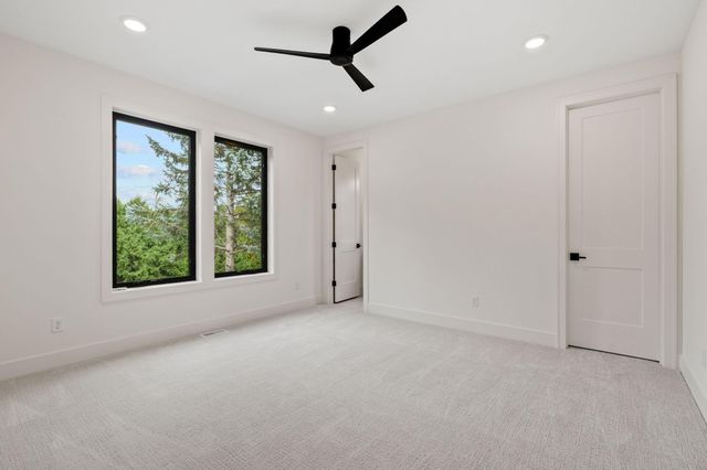 6013 Concord Avenue, Edina, MN 55424