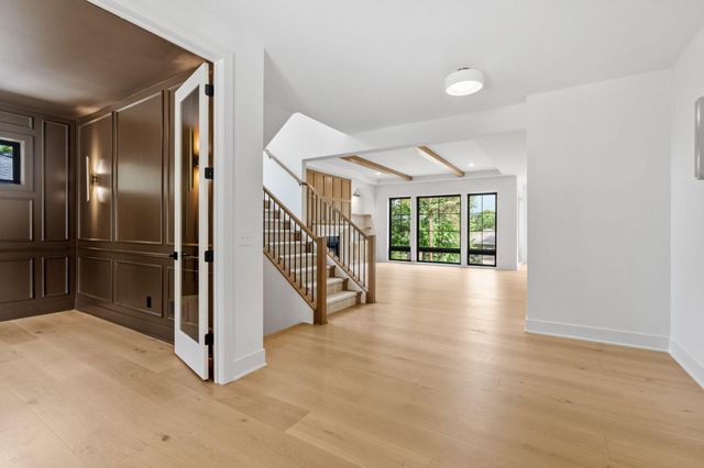 6013 Concord Avenue, Edina, MN 55424