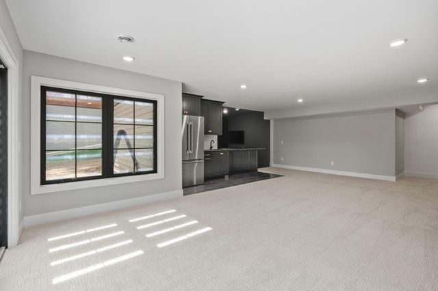 6013 Concord Avenue, Edina, MN 55424