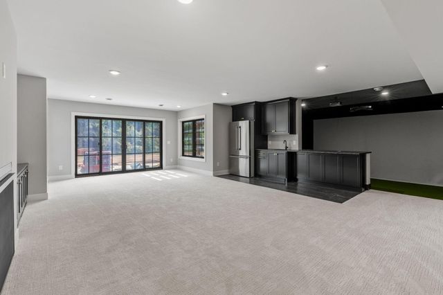 6013 Concord Avenue, Edina, MN 55424