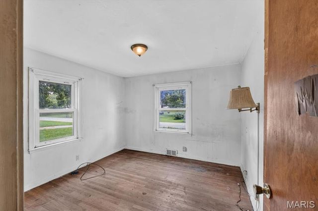 2610 Susan Avenue, St Charles, MO 63301