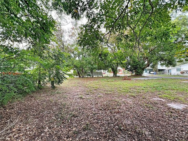 5630 SUNSHINE PARK DRIVE, New Port Richey, FL 34652