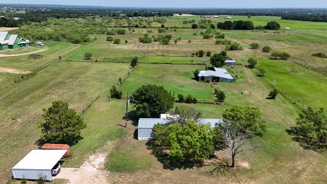 301 Dixie Road, Weatherford, TX 76087