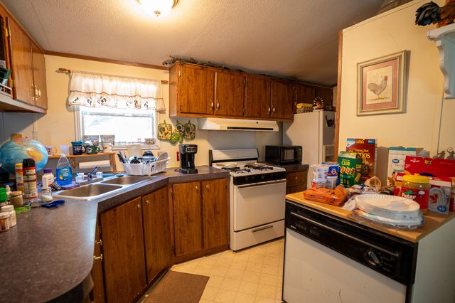 301 Dixie Road, Weatherford, TX 76087