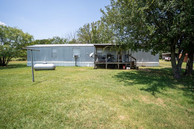 301 Dixie Road, Weatherford, TX 76087