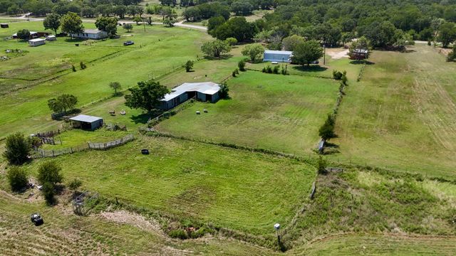 301 Dixie Road, Weatherford, TX 76087