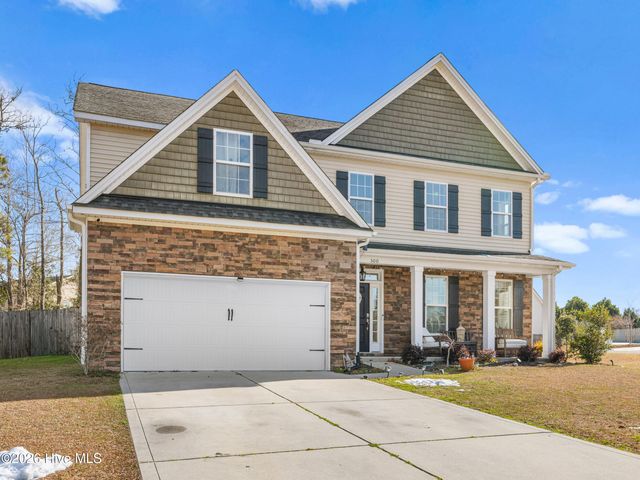 500 Sea Grass Court, Swansboro, NC 28584