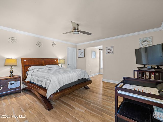 500 Sea Grass Court, Swansboro, NC 28584