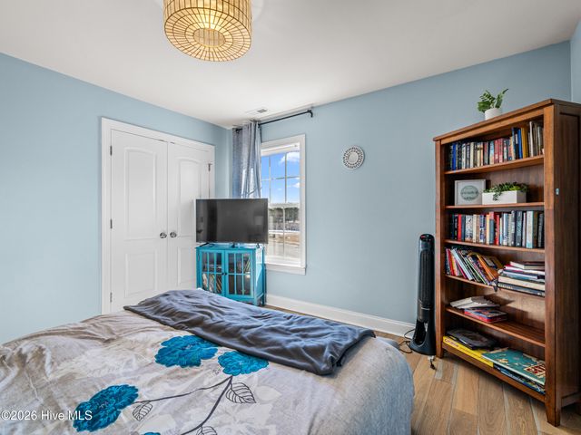 500 Sea Grass Court, Swansboro, NC 28584