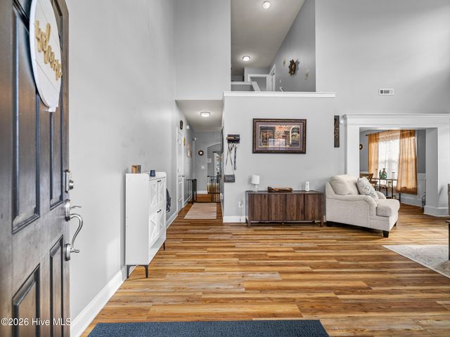 500 Sea Grass Court, Swansboro, NC 28584