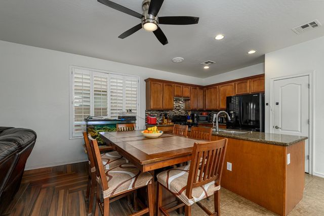 15038 N 145th Lane, Surprise, AZ 85379