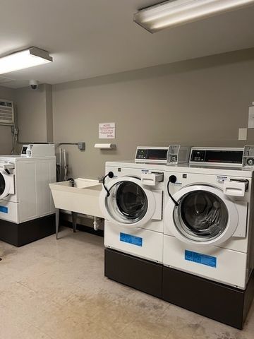 424 Park Avenue 204, River Forest, IL 60305