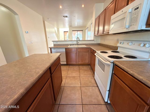 3832 W GLASS Lane, Phoenix, AZ 85041