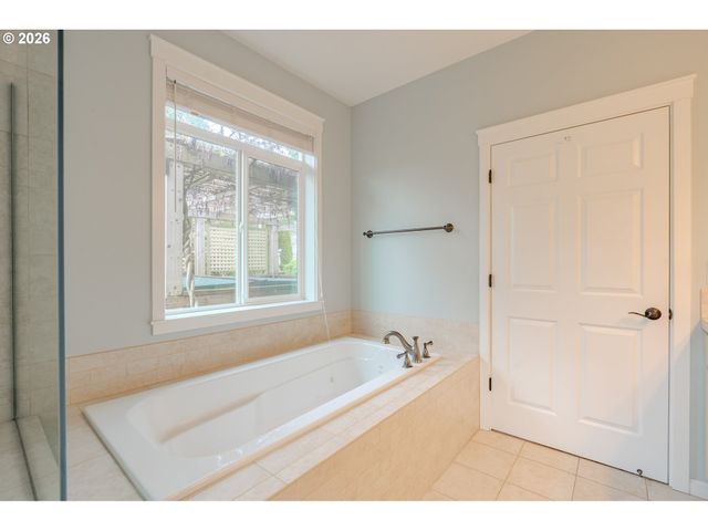 10104 Ne 160TH Ave, Vancouver, WA 98682