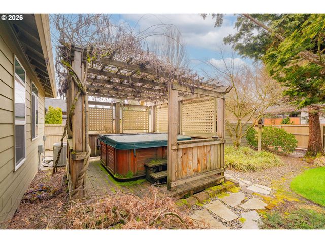 10104 Ne 160TH Ave, Vancouver, WA 98682