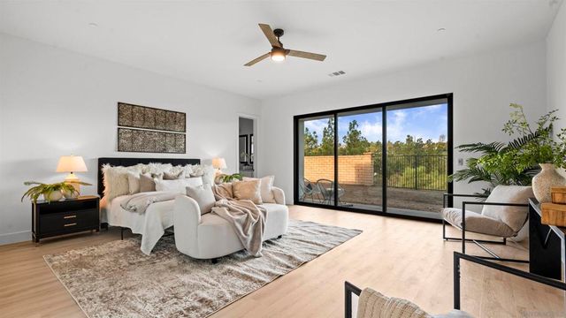 16925 Old Coach Rd, Poway, CA 92064