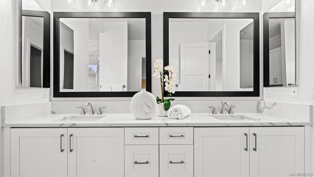 16925 Old Coach Rd, Poway, CA 92064