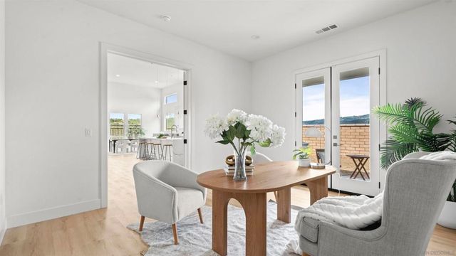 16925 Old Coach Rd, Poway, CA 92064