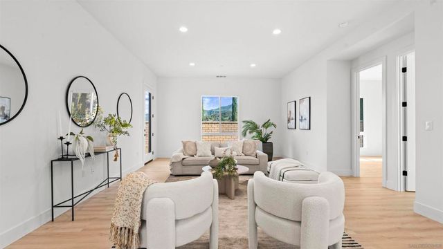 16925 Old Coach Rd, Poway, CA 92064