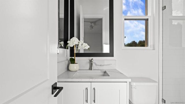 16925 Old Coach Rd, Poway, CA 92064