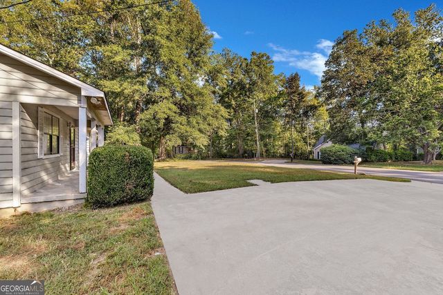 565 Lacebark Drive, Macon, GA 31220