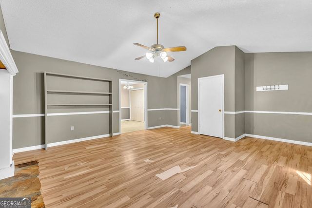 565 Lacebark Drive, Macon, GA 31220