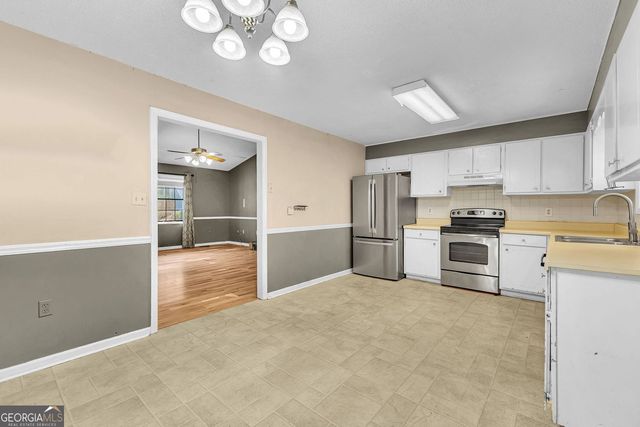 565 Lacebark Drive, Macon, GA 31220