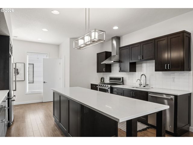 6642 Se 16TH Ave, Portland, OR 97202