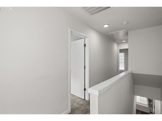 6642 Se 16TH Ave, Portland, OR 97202