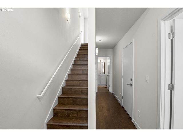6642 Se 16TH Ave, Portland, OR 97202