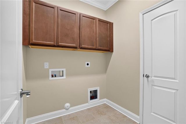 143 Windmill Trail, High Point, NC 27265