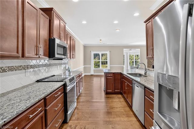 143 Windmill Trail, High Point, NC 27265