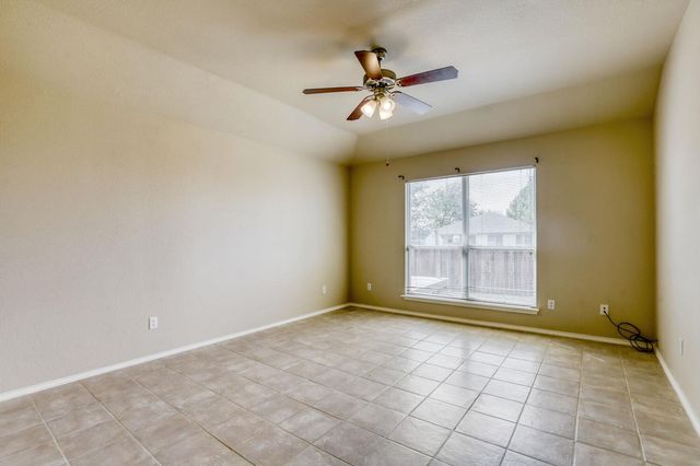 100 Antietam TRL, Elgin, TX 78621