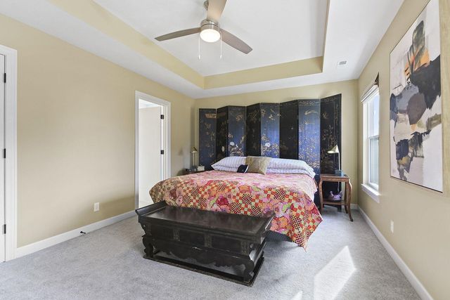 601 TOMAHAWK DR, Columbia, MO 65203