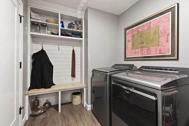 601 TOMAHAWK DR, Columbia, MO 65203