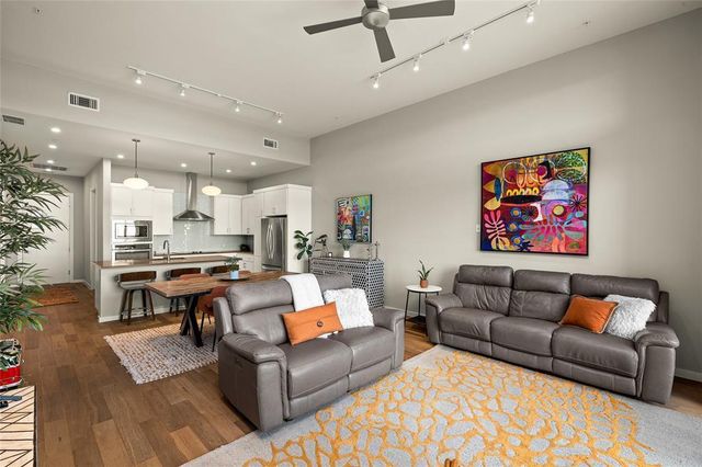 5921 Hiline RD 2404, Austin, TX 78734
