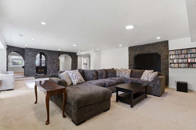 1627 W Courtland Ave, Spokane, WA 99205