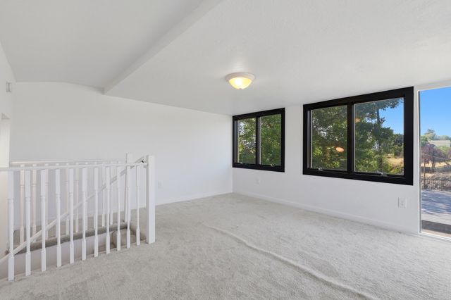 1627 W Courtland Ave, Spokane, WA 99205