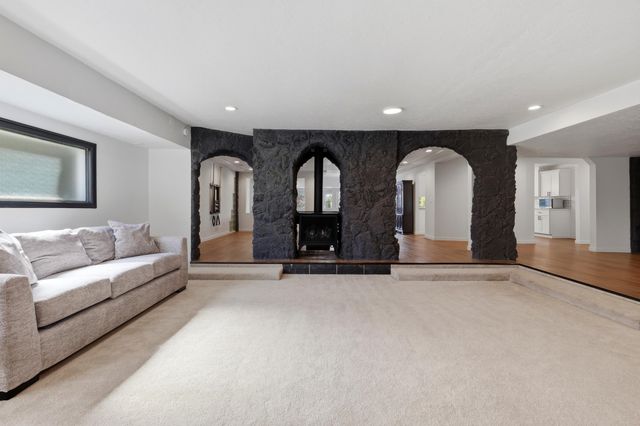 1627 W Courtland Ave, Spokane, WA 99205