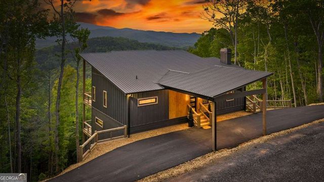 146 7 Figure Ridge, Blue Ridge, GA 30513