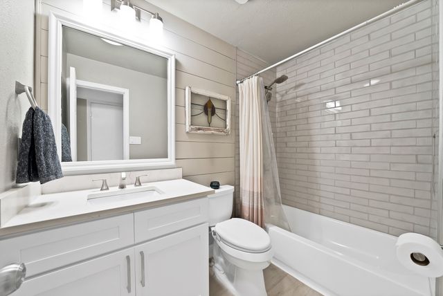 3042 Scott Drive, Rowlett, TX 75088