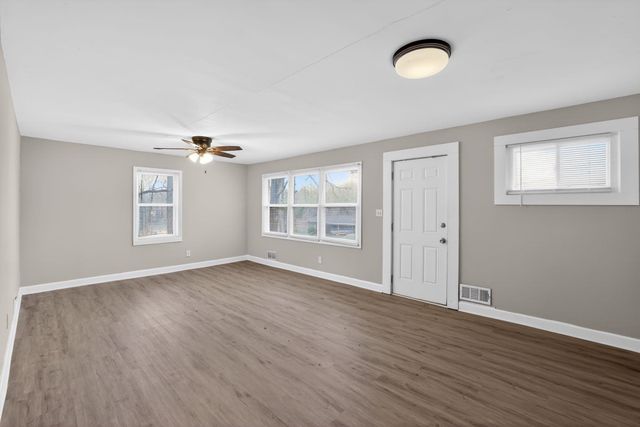 325 Merideth Circle, Spartanburg, SC 29306