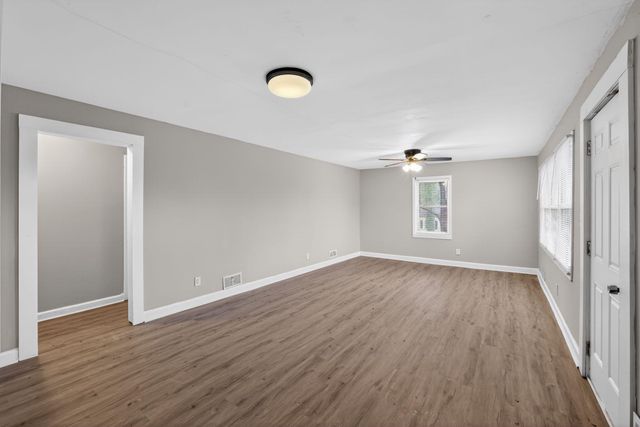 325 Merideth Circle, Spartanburg, SC 29306