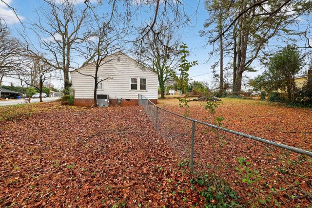 325 Merideth Circle, Spartanburg, SC 29306