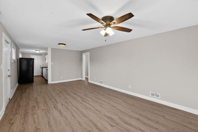325 Merideth Circle, Spartanburg, SC 29306